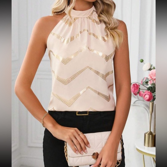 Boho gold chevron print tie back halter top - Picture 2 of 15